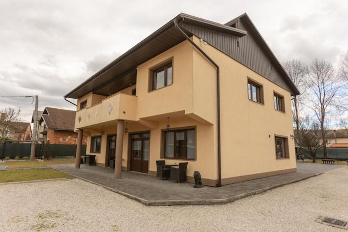 Pansion San Hotel Bihac Exterior photo